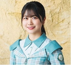日向坂46・丹生明里、父＆兄と“写真集の話”してい