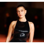 ジャスティン・ビーバーの妻ヘイリー、2つの“卵巣のう腫”を公表