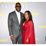 NBAレブロン・ジェームズ、結婚生活を語る「『妻が幸せなら人生も幸せ』本当に真実だよ」