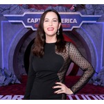 リヴ・タイラー、実の父親が「エアロスミスの…」と知ったときの“衝撃”振り返る