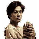 尾崎豊の名曲ランキング1位は？ 1stシングル「15の夜」に多くの支持。