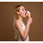 アイスクリームを“舐める”人は恋愛上手、食べ方で性格のタイプを分類する研究