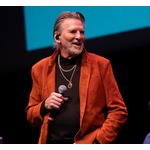 トランプ大統領が自ら投稿、許可得ず曲使用“トランプ大統領のAI動画”に抗議