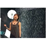 快進撃家入レオが雨中で歌う、デビュー2作目で“大役”に大抜擢。