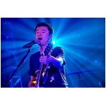桑田佳祐が3年ぶり野外ライブ、闘病中の大塚キャスターにエールも。
