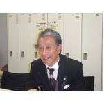 高田純次がテキトー人生相談、テキトーな深夜番組「Junji Table」。